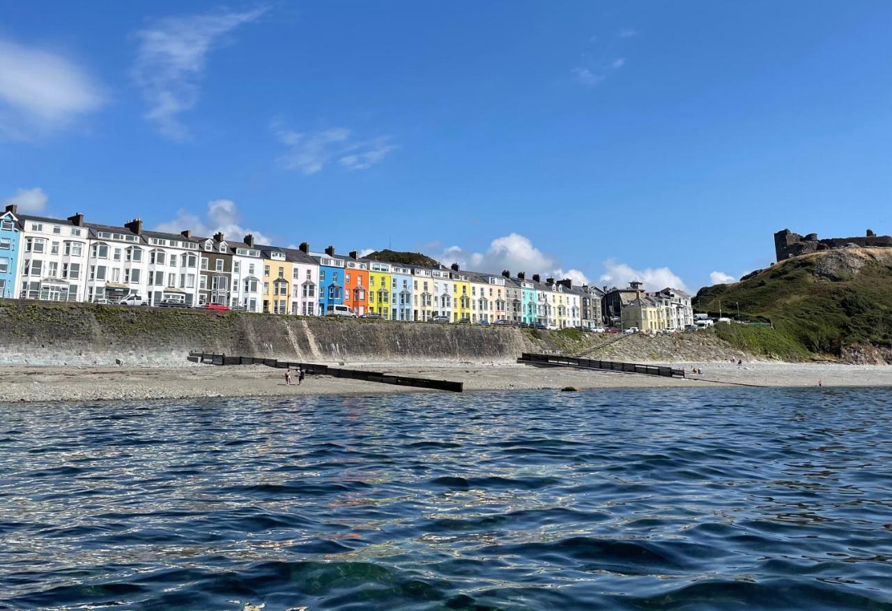 Mor Heli Guest House Criccieth Esterno foto