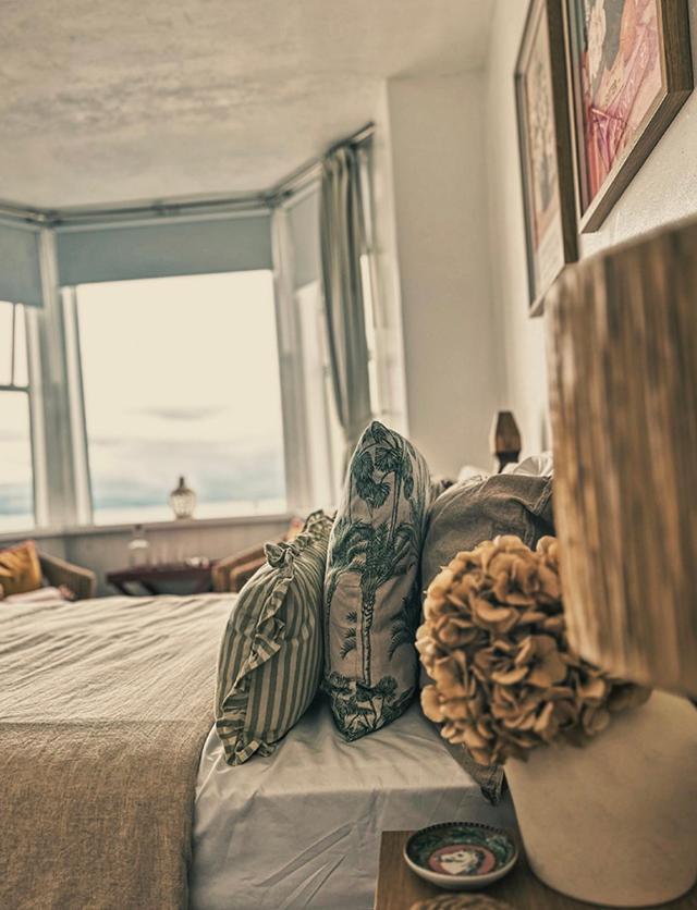 Mor Heli Guest House Criccieth Esterno foto