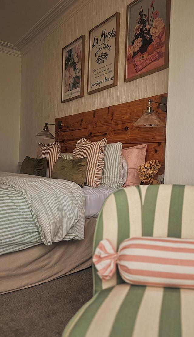 Mor Heli Guest House Criccieth Esterno foto